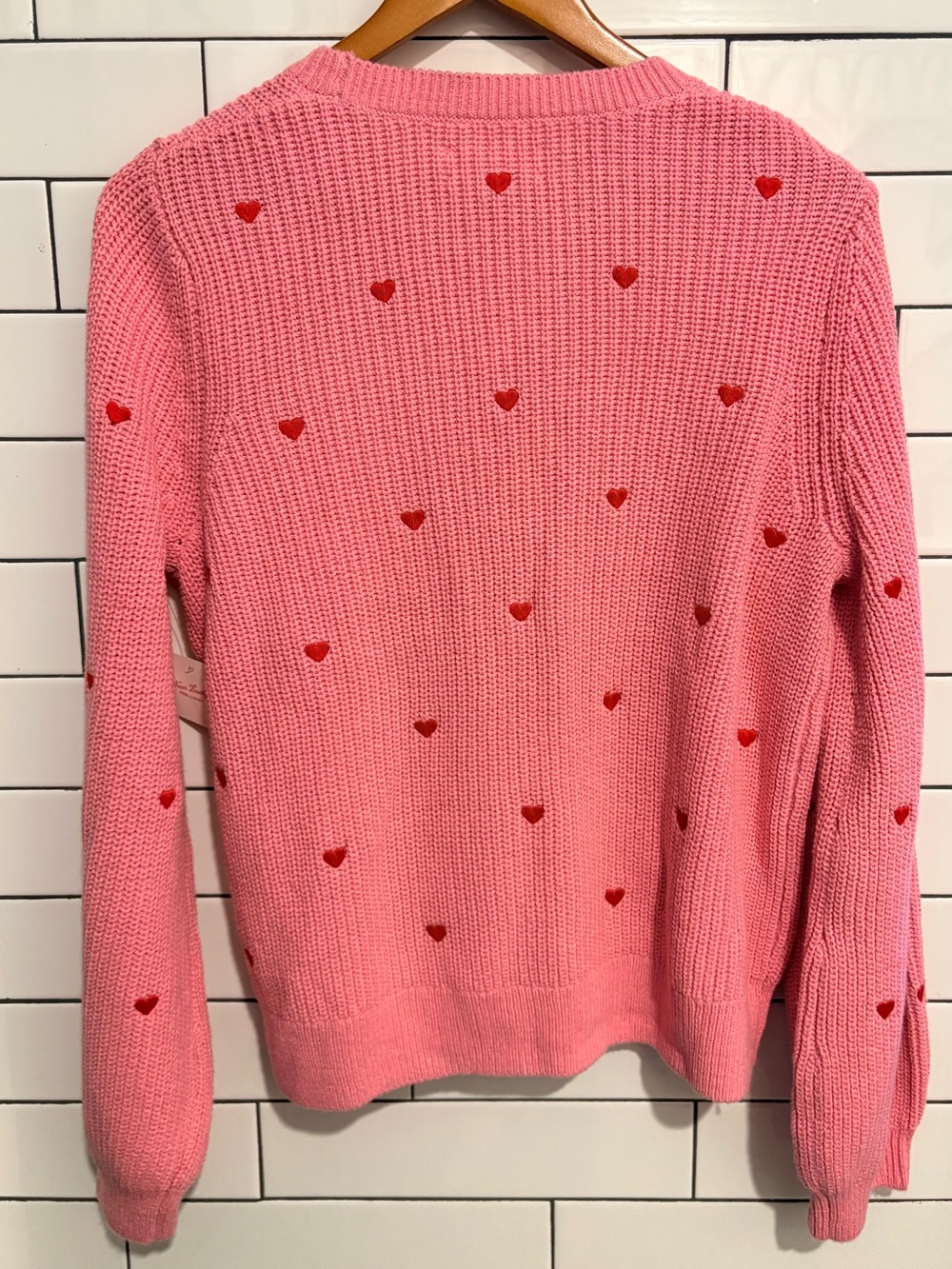 New Lucky Brand pink-red embroidered hearts Sweater L - Picture 4 of 5